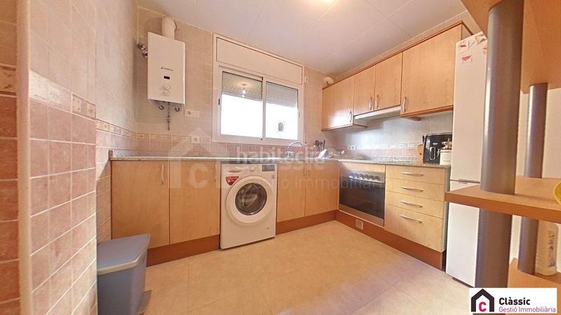 Foto edb32b8d-c562-42d5-8326-02199cea1917. Casa  adosada 152 m junto roda bará 3hb 2b pk en Roda de Barà