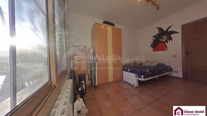 Foto 723abda4-67c4-4594-b0bf-103de99c14b8. Casa amb calefacció piscina a Olesa de Montserrat