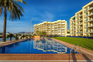 Appartement  Del pastor 1. Residencia de prestigio  apartamento luminoso con vistas al cana