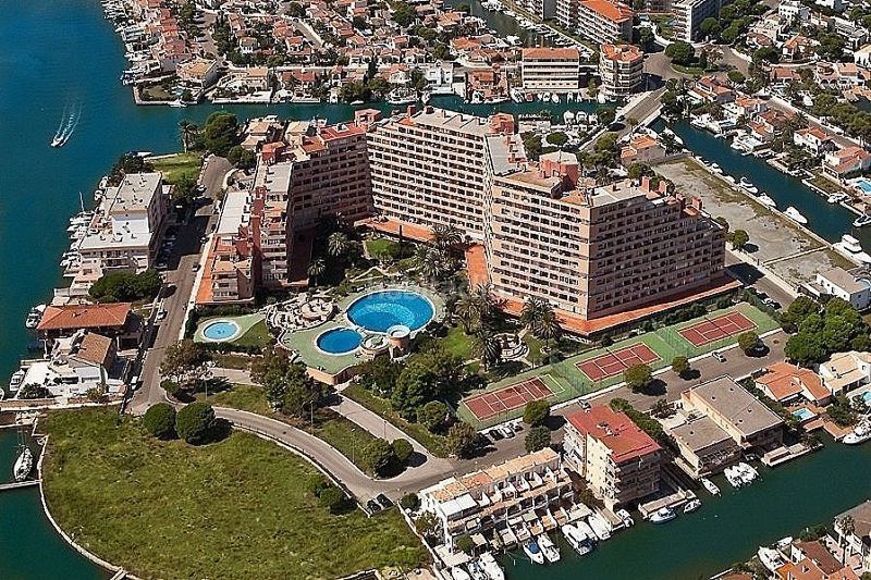 Foto b9ba65f6-c24c-433d-88db-80616ceff74c. Pis amb piscina a Santa Margarida Roses