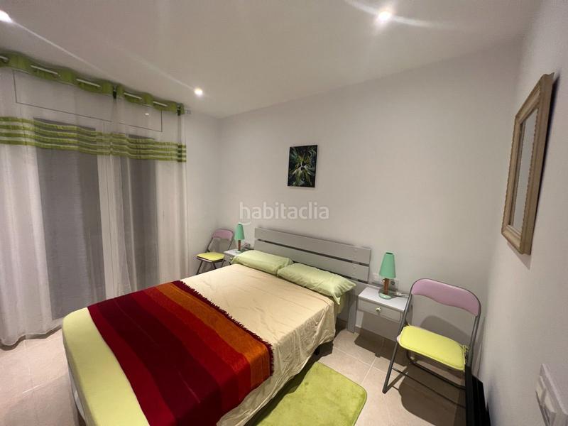 Foto f4db4bbb-2f21-49fc-9d54-6939a521f722. Dúplex duplex vista mar en Salatar Roses