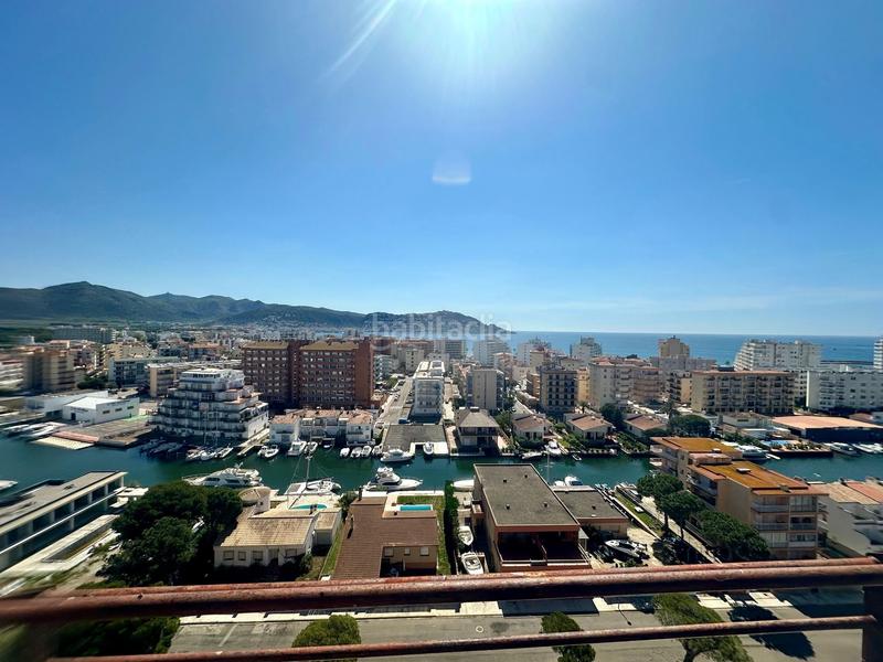 Foto fb02a6e3-20ef-4431-8d09-afc02d86b04e. Ático piso con 65 m2 de terraza vista mar en Santa Margarida Roses