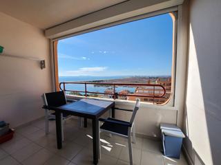 Piso en Santa Margarida. Estudio cabina vista mar