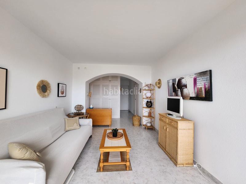 Foto b75c80c4-d583-4de1-a1f6-1f0b32755773. Estudio  vista mar en Santa Margarida Roses
