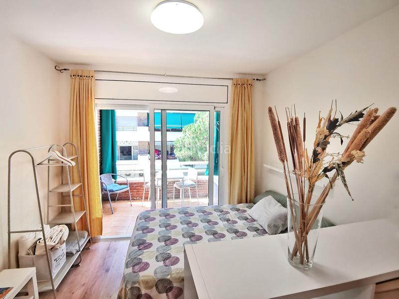 Foto 15c6c3d6-f4b2-4a26-ad54-1e21562e9a10. Estudio en Fenals Lloret de Mar