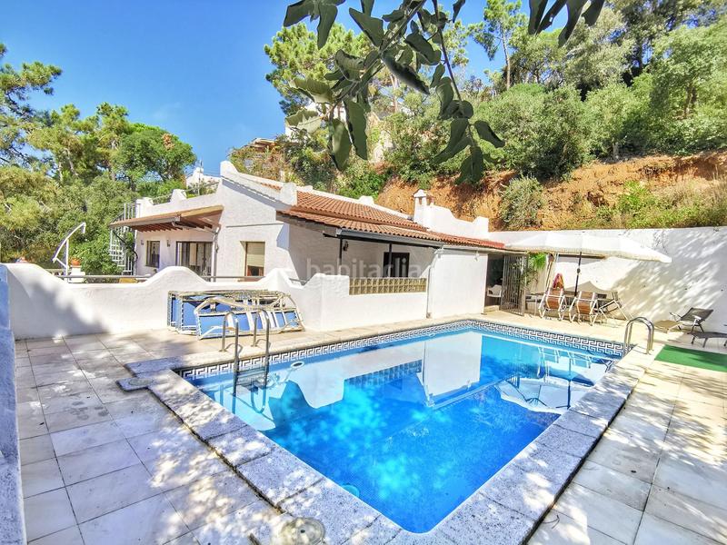 Foto 58114db9-a919-419d-a5d1-f6a31d267b18. House with heating parking in Canyelles Lloret de Mar