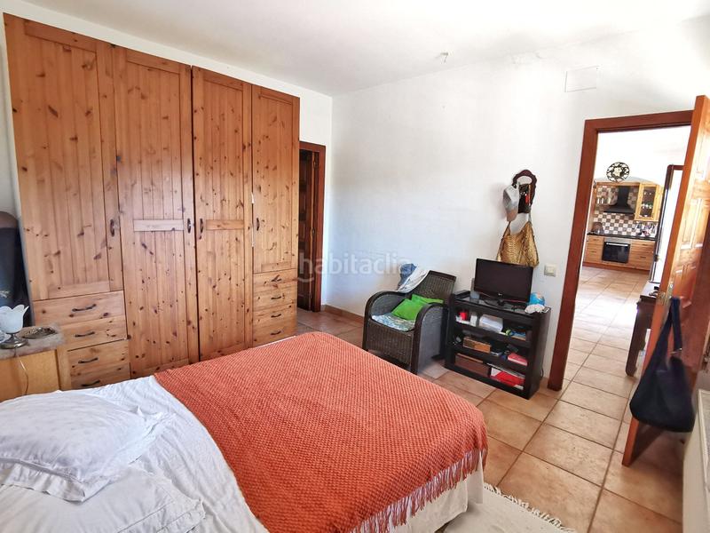 Foto e8ccf3f3-d93b-45ff-9561-3bcd809dd961. House with heating parking in Canyelles Lloret de Mar