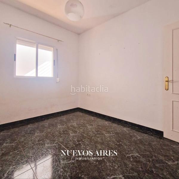 Foto a146a21e-3e71-4690-8325-86740034ec6e. Casa adossada amb aparcament a Centro Chipiona