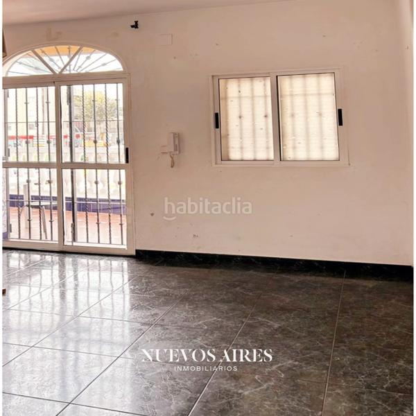 Foto f6590267-67a3-4ba0-9135-1411c38a4d53. Casa adossada amb aparcament a Centro Chipiona