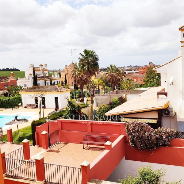Foto 97f78553-2186-4746-9844-4ff32154b506. Pis amb aparcament piscina a Martín Miguel Sanlúcar de Barrameda