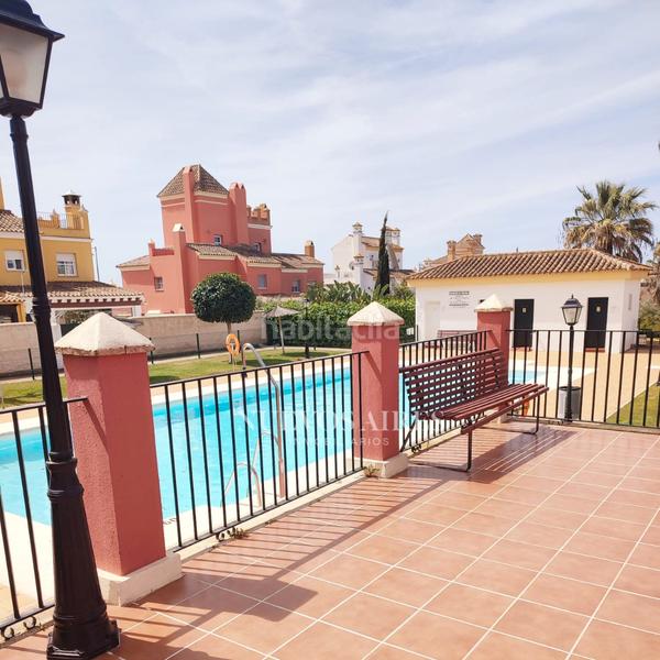 Foto c52e77f6-4c92-40cb-8ec5-ac1492dff40c. Pis amb aparcament piscina a Martín Miguel Sanlúcar de Barrameda