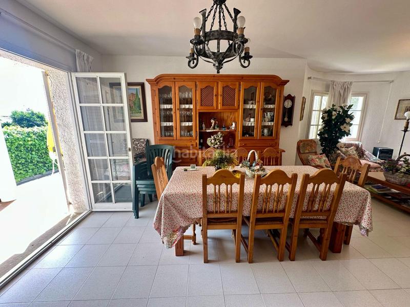 Foto c9fdd150-470a-453c-b932-1e28fc31455b. Chalet mit pool in Els Masos - Els Garrofers Coma-ruga