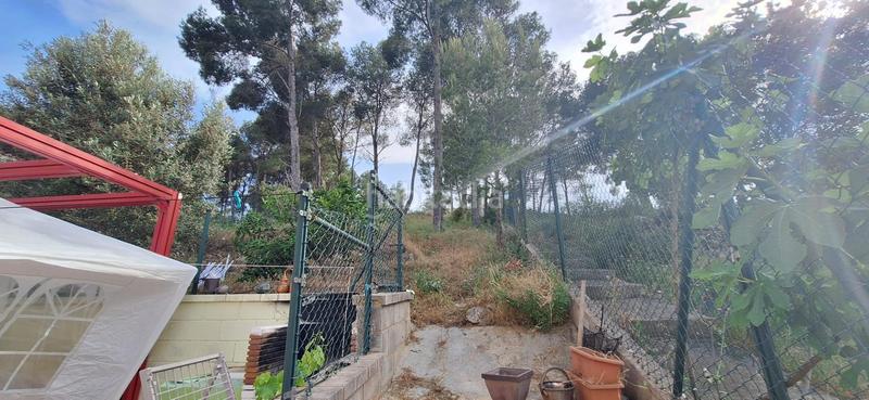 Foto 330ad2c3-7911-4366-8adb-b4163b2282c8. Casa adosada esquinera en mas romeu en Calafell poble Calafell