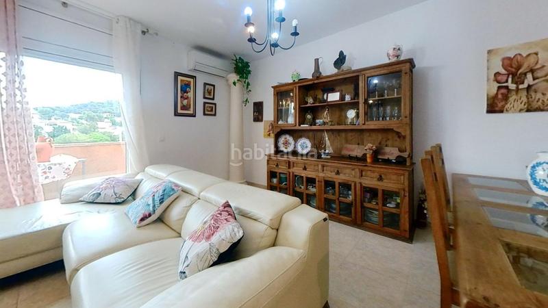 Foto b3be3af9-882e-49dc-a0c1-45927e84e7e5. Casa adosada esquinera en mas romeu en Calafell poble Calafell