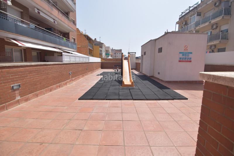 Foto 5cda2f4e-b0fc-4620-9a6d-b3b84e73b965. Piso moderno piso seminuevo en el vendrell con piscina y amplia terraza en Vendrell (El)
