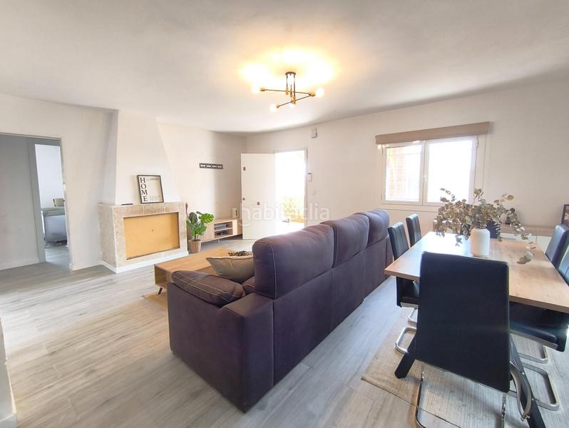 Foto 15f217f9-7f83-4b18-b5ea-b85af351ddc7. Chalet  en venta en urb lalzineta completamente reformada en Montferri