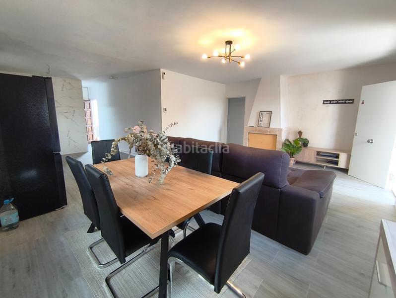 Foto 20f8c9b0-6975-4446-a130-34b79c5e4708. Chalet  en venta en urb lalzineta completamente reformada en Montferri