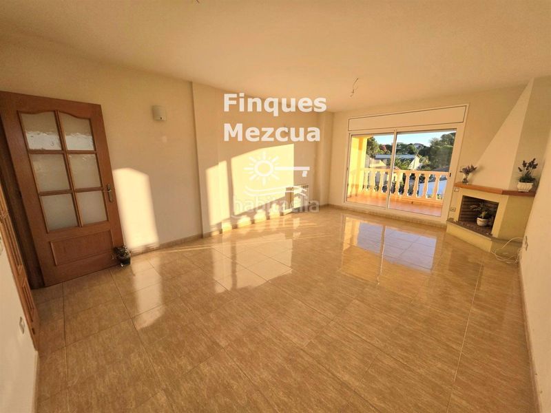 Foto 6ff89170-6bd9-40f1-9649-55e667fe8dfa. Casa aparellada amb calefacció aparcament a Pobla de Montornès (La)