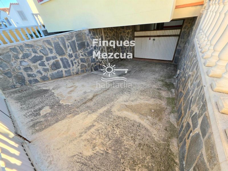 Foto 89212fd7-b2fd-472f-b74a-db1f93085270. Casa aparellada amb calefacció aparcament a Pobla de Montornès (La)