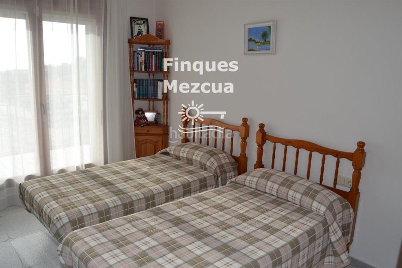 Foto 1463fee1-4932-43ba-8000-38b8d9e9e206. Casa adossada amb calefacció a Segur de Calafell nucli urbà Segur de Calafell