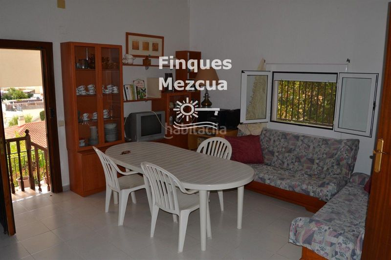 Foto b494cc10-549d-4928-96e1-48db8952502e. Casa adossada amb calefacció a Segur de Calafell nucli urbà Segur de Calafell