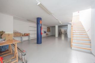 Rent Business premise in Centre. Alquiler local