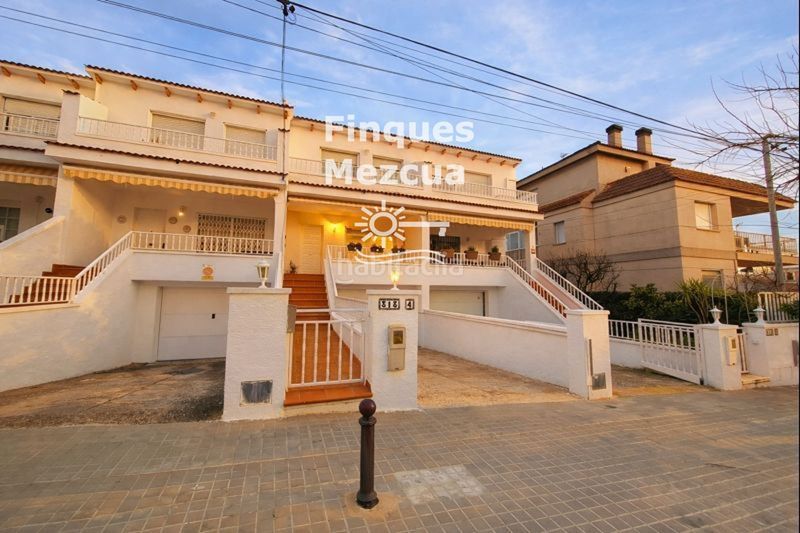 Foto 2c5afd5e-8e70-4ed5-8c6f-f7864e1299a1. Casa adossada amb calefacció aparcament piscina a Segur de Calafell