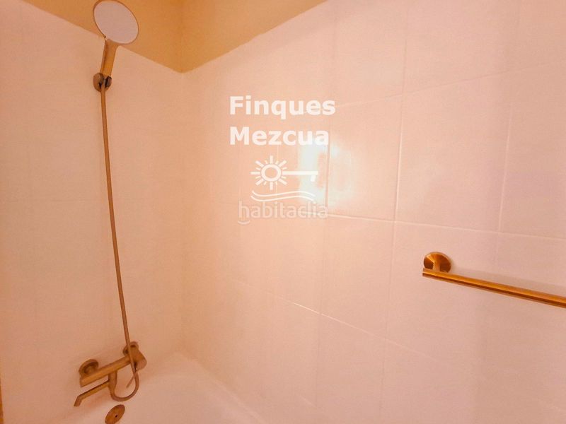 Foto 5207da91-9624-485c-8da9-7d24316b90a4. Casa adossada amb calefacció aparcament piscina a Segur de Calafell