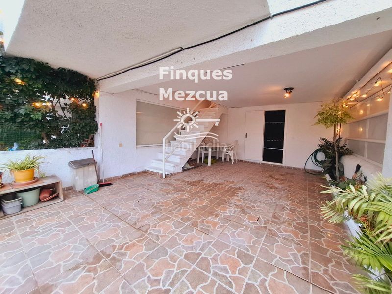 Foto d88155dc-91bf-414f-88ed-5e07571797e4. Casa adossada amb calefacció aparcament piscina a Segur de Calafell