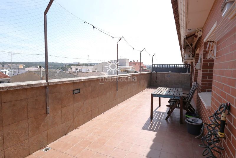 Foto bf7d70f5-89a6-4235-8a93-3092d9f44d70. Àtic amb calefacció aparcament piscina a El Tancat-Mas d´en Gual Vendrell (El)