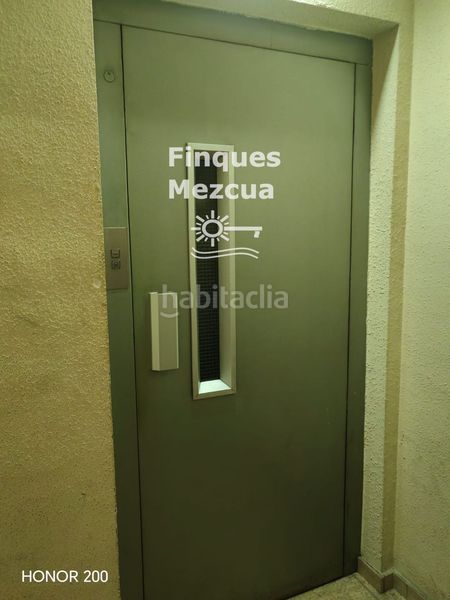 Foto d666d57b-5306-4cfd-8d30-4c624cb50c6a. Flat with heating parking in Centre Reus