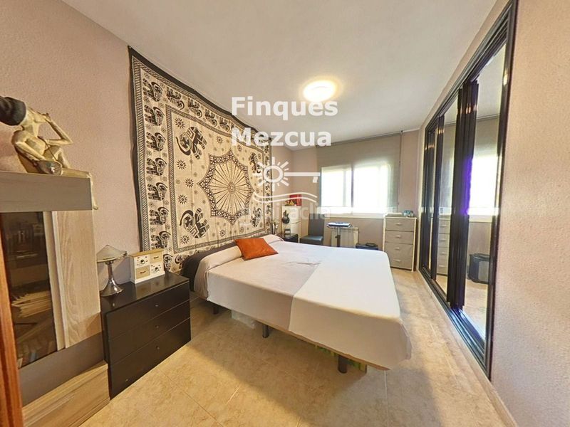 Foto eef262ad-0a07-4bef-8a0b-86b6e7a1b410. Flat with heating parking in Centre Reus