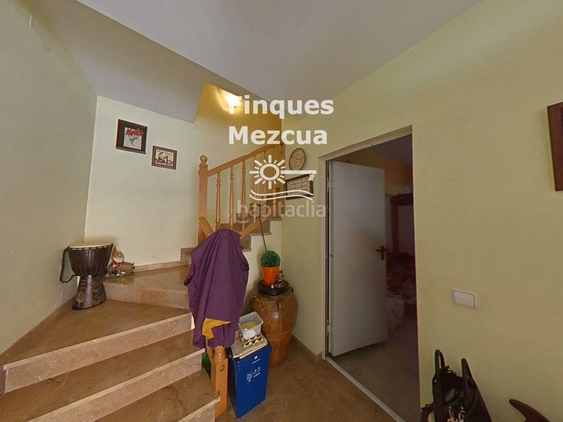 Foto 5a47f910-4067-4deb-be23-c94ba717e252. Casa adossada amb calefacció aparcament a Arboç (L´)