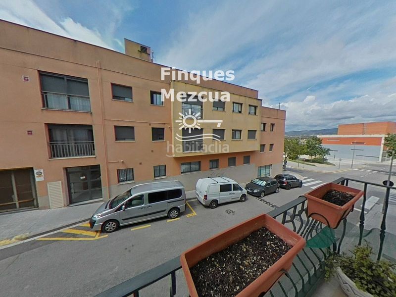 Foto 8e64bb48-79ee-428a-916f-fc4ebf66d1a2. Casa adossada amb calefacció aparcament a Arboç (L´)