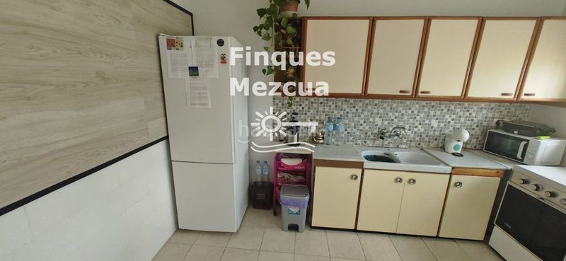 Foto b9400c7b-cd07-4ca5-9865-43e42653a40b. Casa adossada amb calefacció a Albinyana