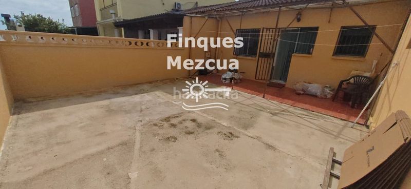 Foto fde1200d-7147-427f-9d0f-d089c939e900. Casa adossada amb calefacció a Albinyana