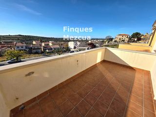 Maison jumelée  La sitgeta. En nou de gaia, la