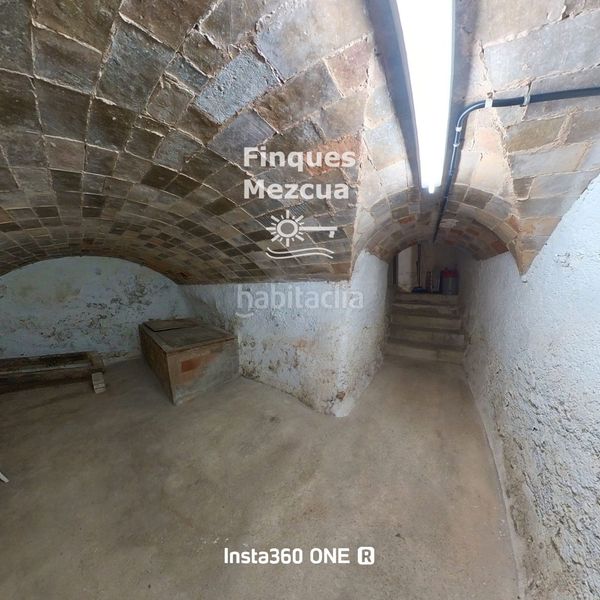 Foto e59886fc-03ae-439f-bd06-a8066e530da7. Casa adossada a Bonastre