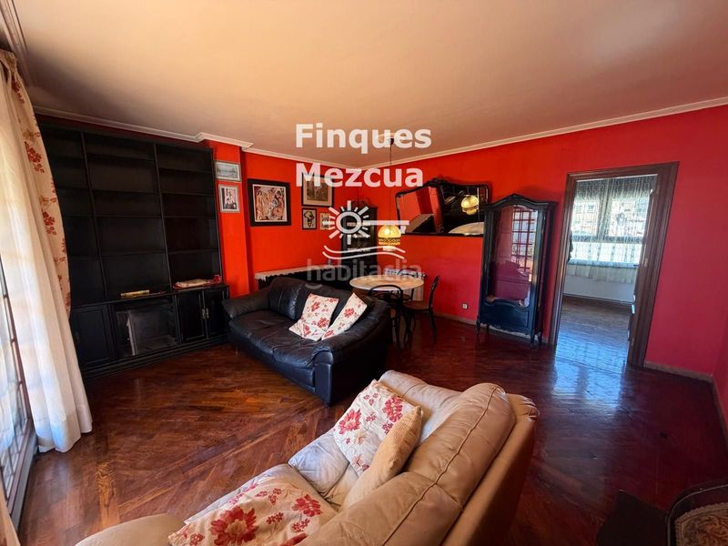 Foto d18f4f6f-1634-4ce5-ae14-77a450adce84. Duplex con riscaldamento parcheggio piscina in Calafell residencial Calafell