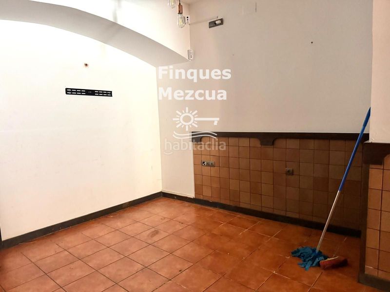 Foto 78be0b5b-6288-4ce6-8321-5e2a67c0c91f. Lloguer local comercial a Centre Vendrell (El)
