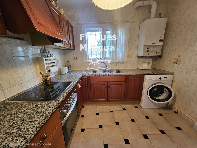 Foto 9f9d0f37-21fc-4518-9311-0ff7eef8f183. Casa amb calefacció aparcament a Marítima Sud Torredembarra