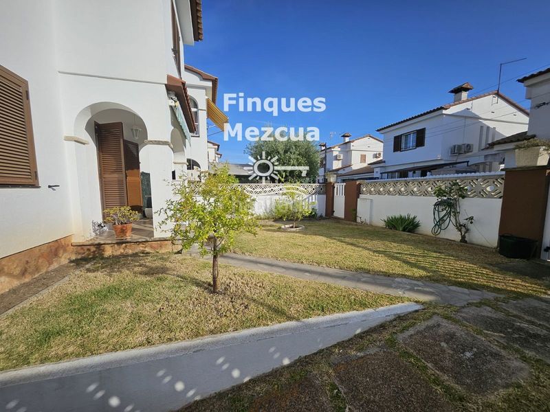 Foto b5ae76f7-434a-4108-88b0-e236ab001ed4. Casa amb calefacció aparcament a Marítima Sud Torredembarra