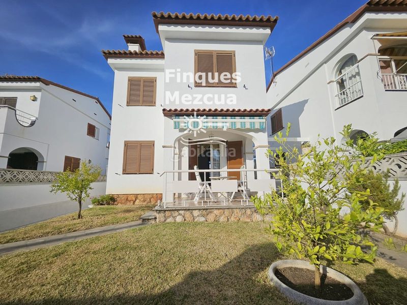 Foto e3fb3cd1-7584-4f56-a15f-04b2ea856cce. Casa amb calefacció aparcament a Marítima Sud Torredembarra