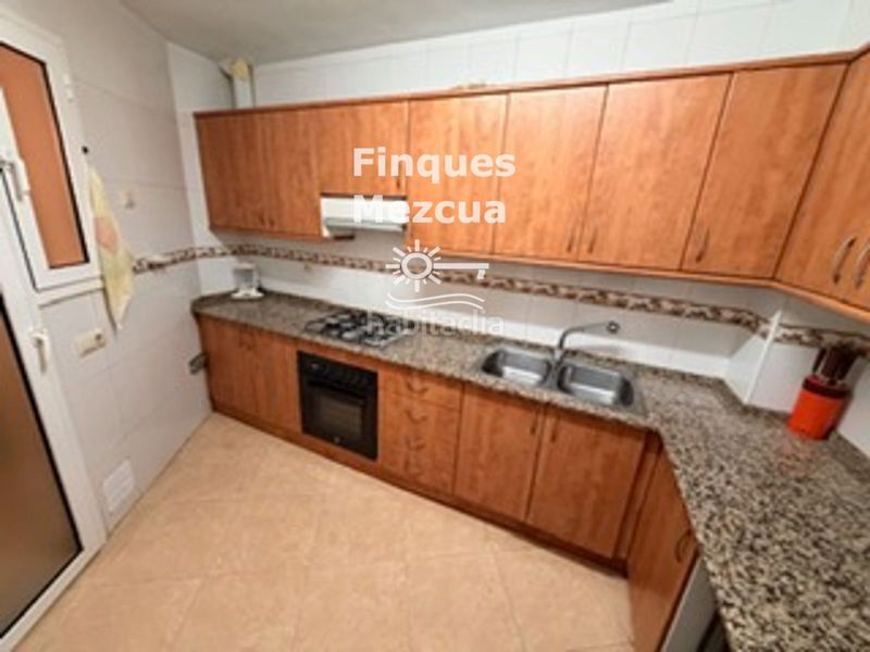 Foto 521286a3-d12d-4951-9919-af685c7ab838. Flat with heating parking in Centre Vendrell (El)