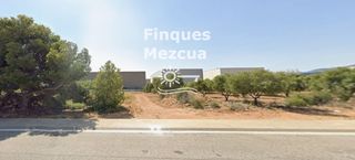 Terreno residencial  Fusters. Solar en venta en pol. ind. lalbornar la bisbal del penedès