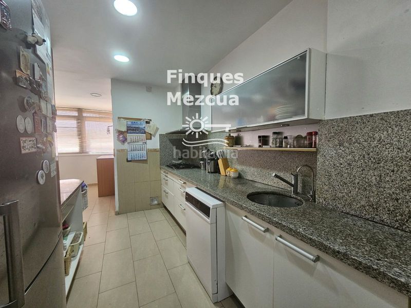 Foto b7606da0-2e02-41ee-aed1-2d8368ad2619. Casa adossada amb calefacció a Centre Vendrell (El)