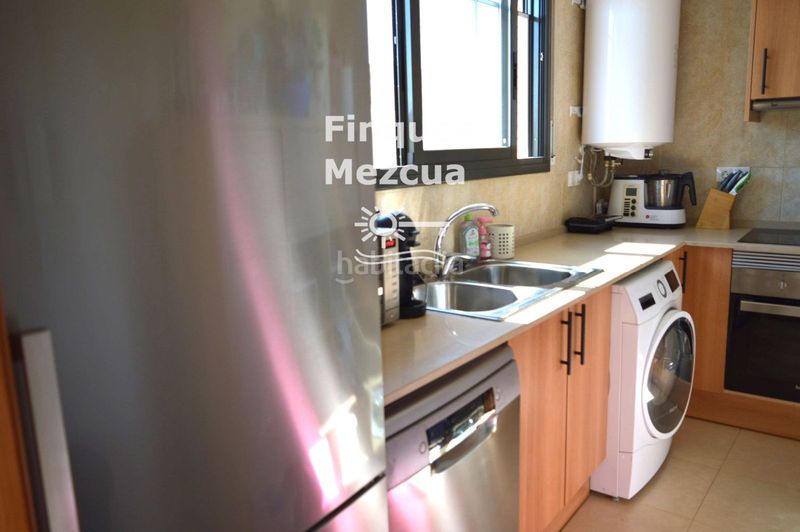 Foto 0dea3f87-cf6c-4069-bab3-e200f234ebe6. Pis amb calefacció aparcament piscina a Segur de Calafell nucli urbà Segur de Calafell