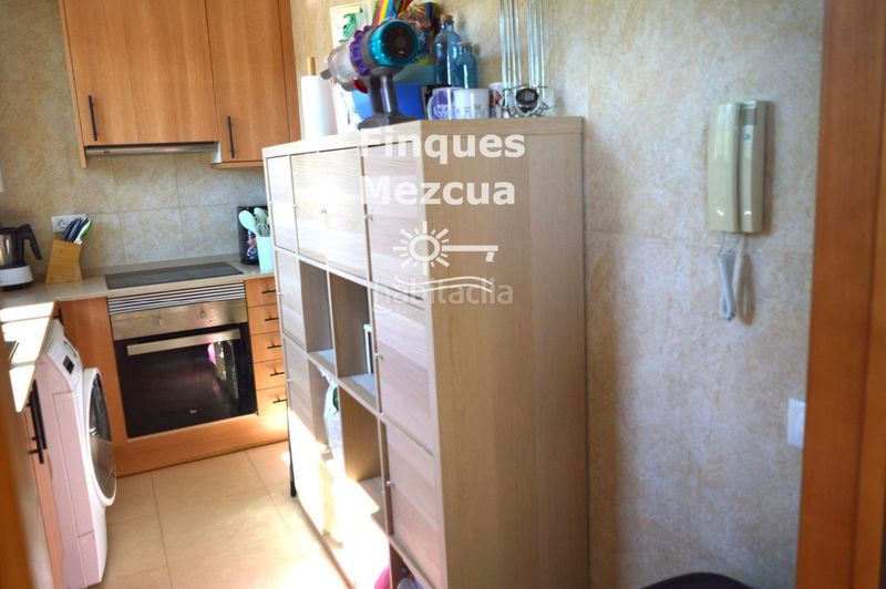 Foto 451dbf05-df55-4089-ab2f-80dc2f7a0abb. Pis amb calefacció aparcament piscina a Segur de Calafell nucli urbà Segur de Calafell