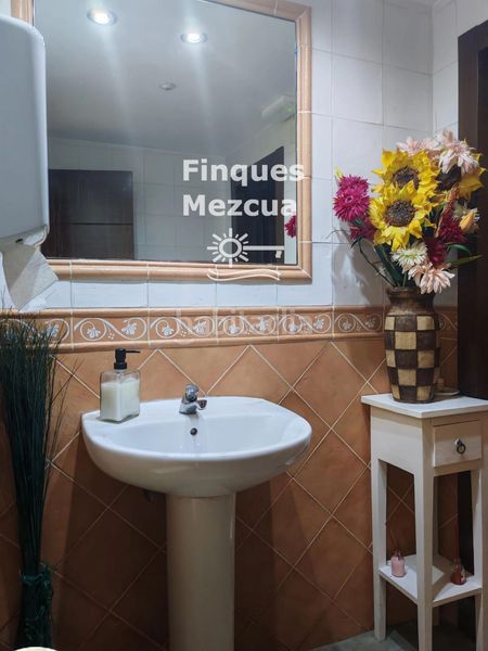 Foto 3fadb4ac-9c20-4949-a649-ca93334602dd. Local comercial a Centre Castelldefels