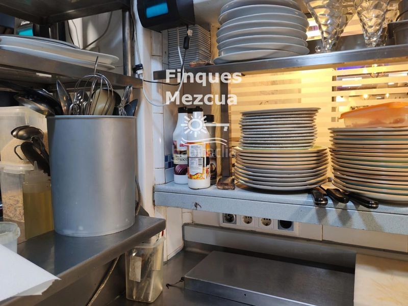 Foto 647b58b6-3122-429b-b2e1-9d9ea034fbf5. Local comercial a Centre Castelldefels